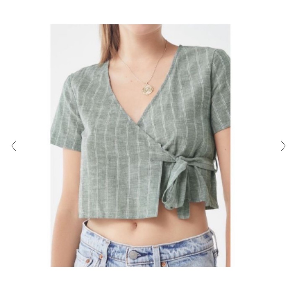 Urban Outfitters Short Sleeve Linen Blend Striped Crop Wrap Top Size Small